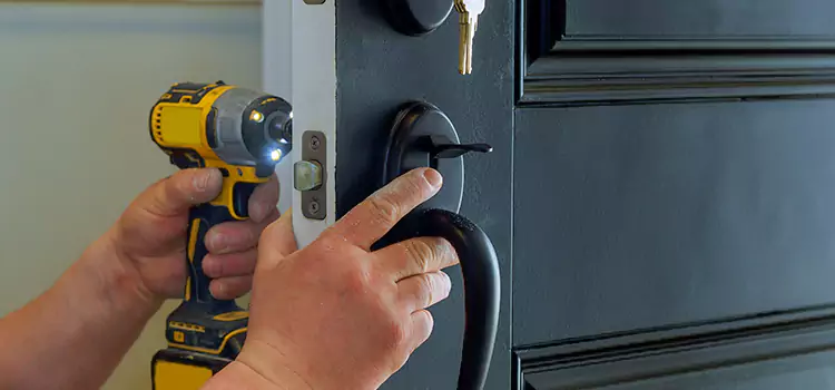 Locksmith Emergency Service Highland Park